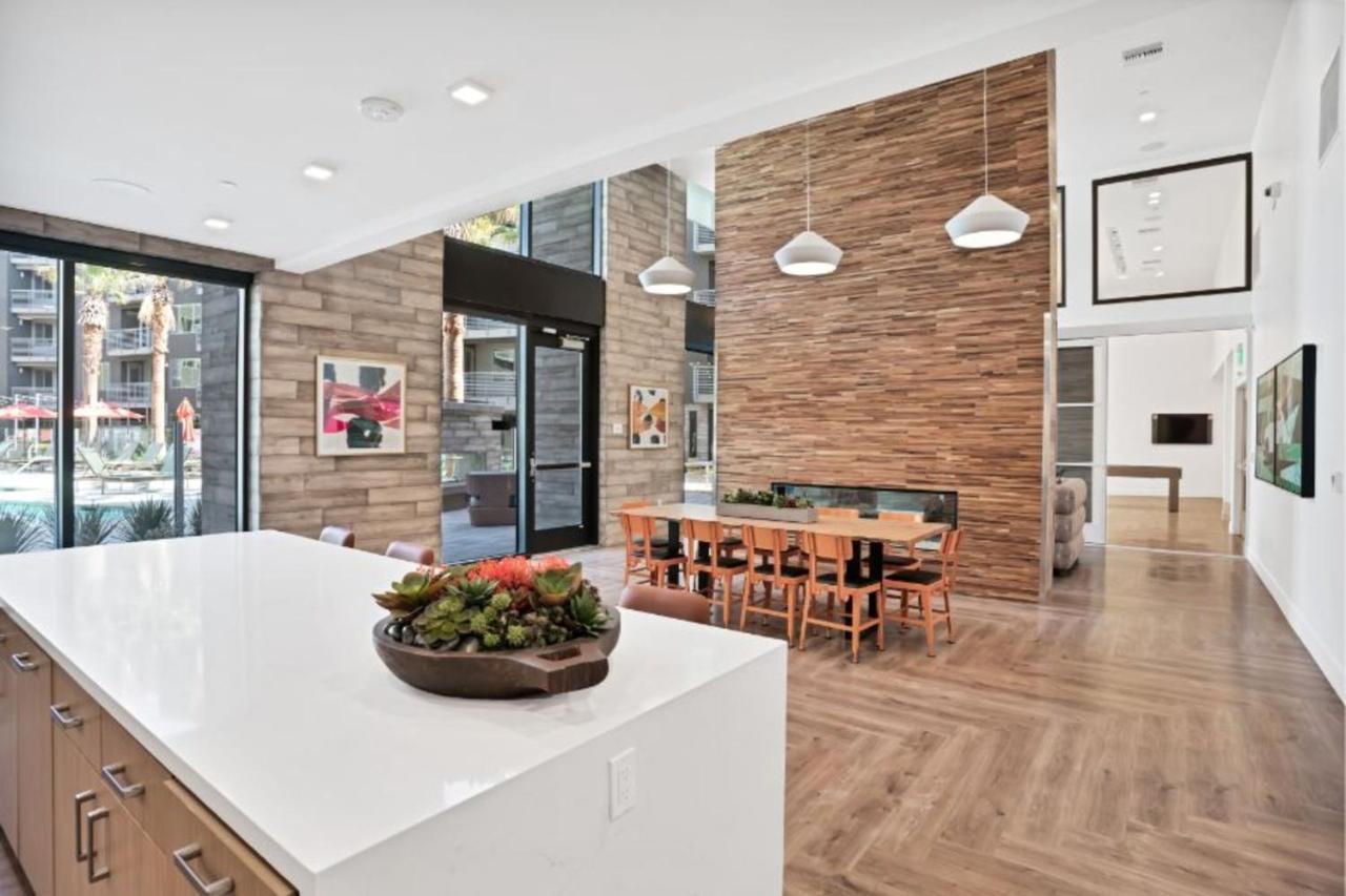 Aya Apartments Fremont Extérieur photo